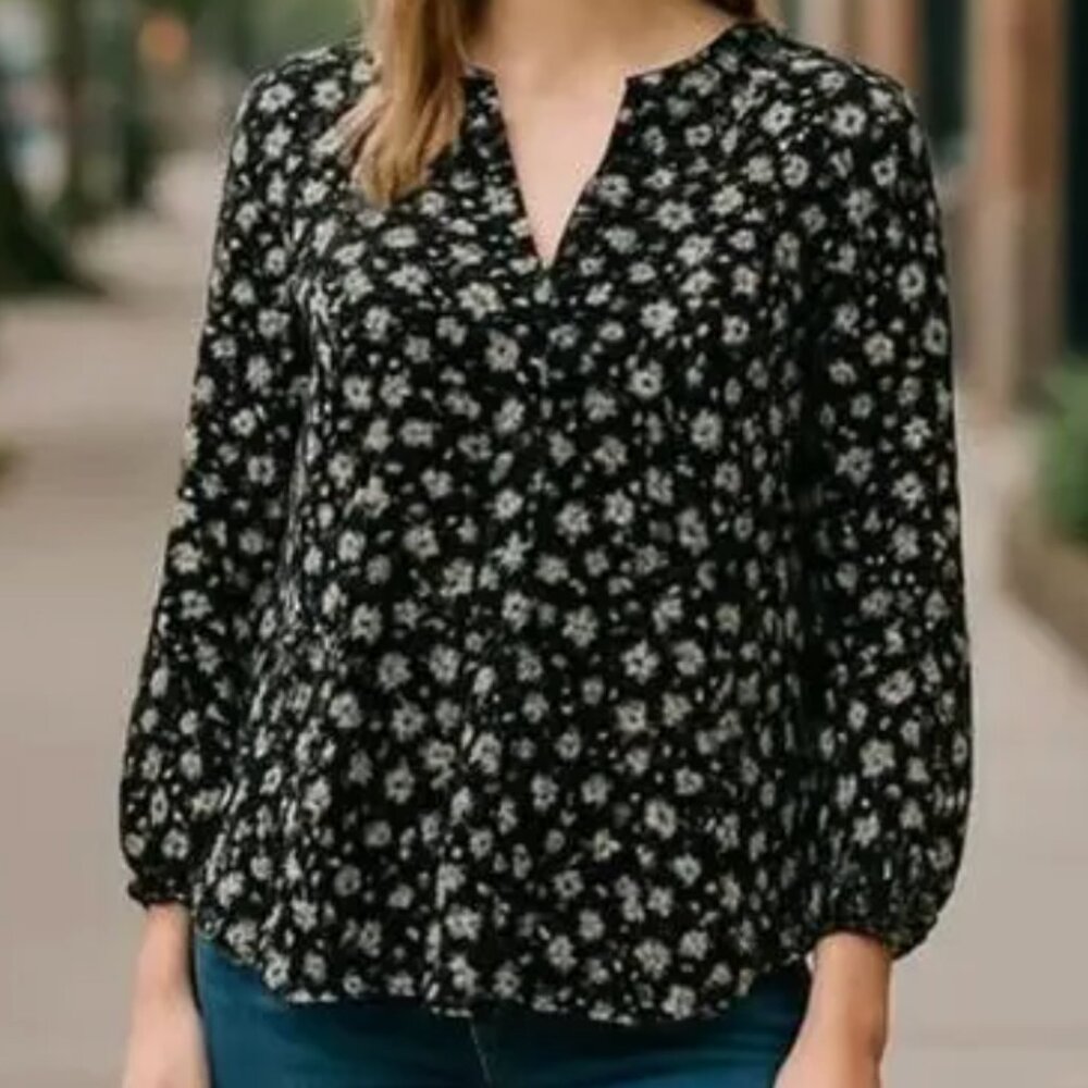 Melrose and Market - Navy and Light Green Floral Top